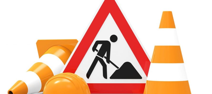 Travaux sur la route blanche